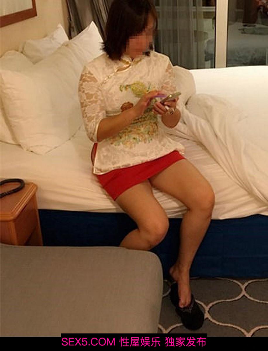 漂亮成熟女上司