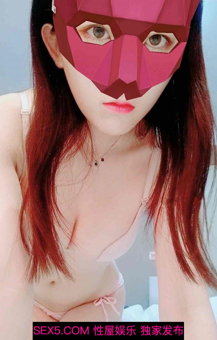 爱撩骚的少女屁股翘鲍鱼粉[10P]