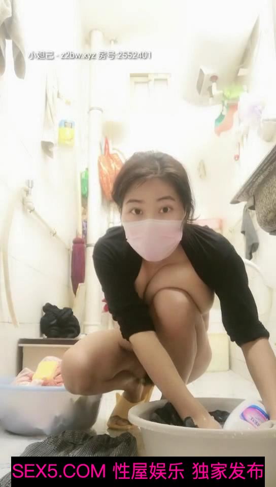 [MP4]STP18811 居家良妻，丈夫赚不到钱只好下海捞金了，这对巨乳简直太棒了，在浴室洗完衣服然后洗奶洗逼逼，好想把鸡巴埋她胸里！ UUN55