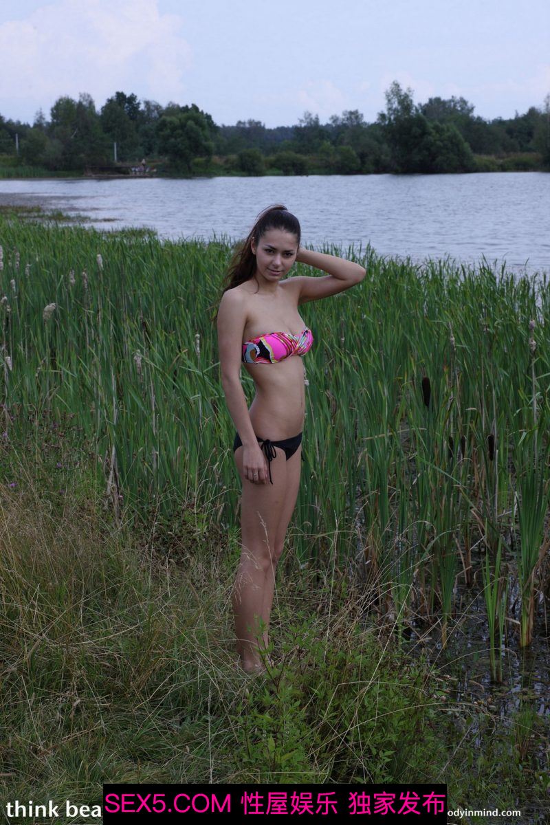 [歐美] Helga Lovekaty – Weekend nad jeziorem[25P]