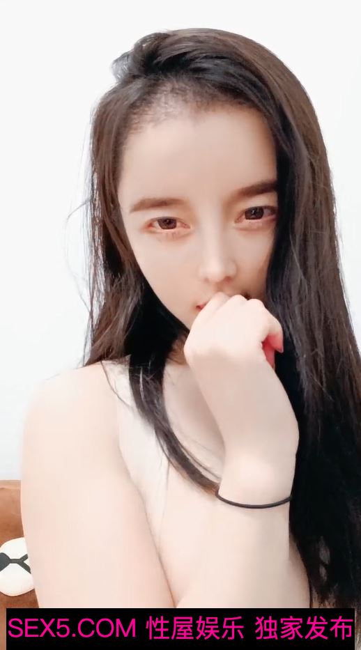 [MP4]STP22366 乖巧萌妹子白皙奶子极品粉穴自慰&amp;nbsp; 翘起屁股抖动展示美穴&amp;nbsp; 抹上牛奶振动棒后入&amp;nbsp; 特写按摩器震动&amp;nbsp; 呻吟娇喘流出白浆 UUJ79