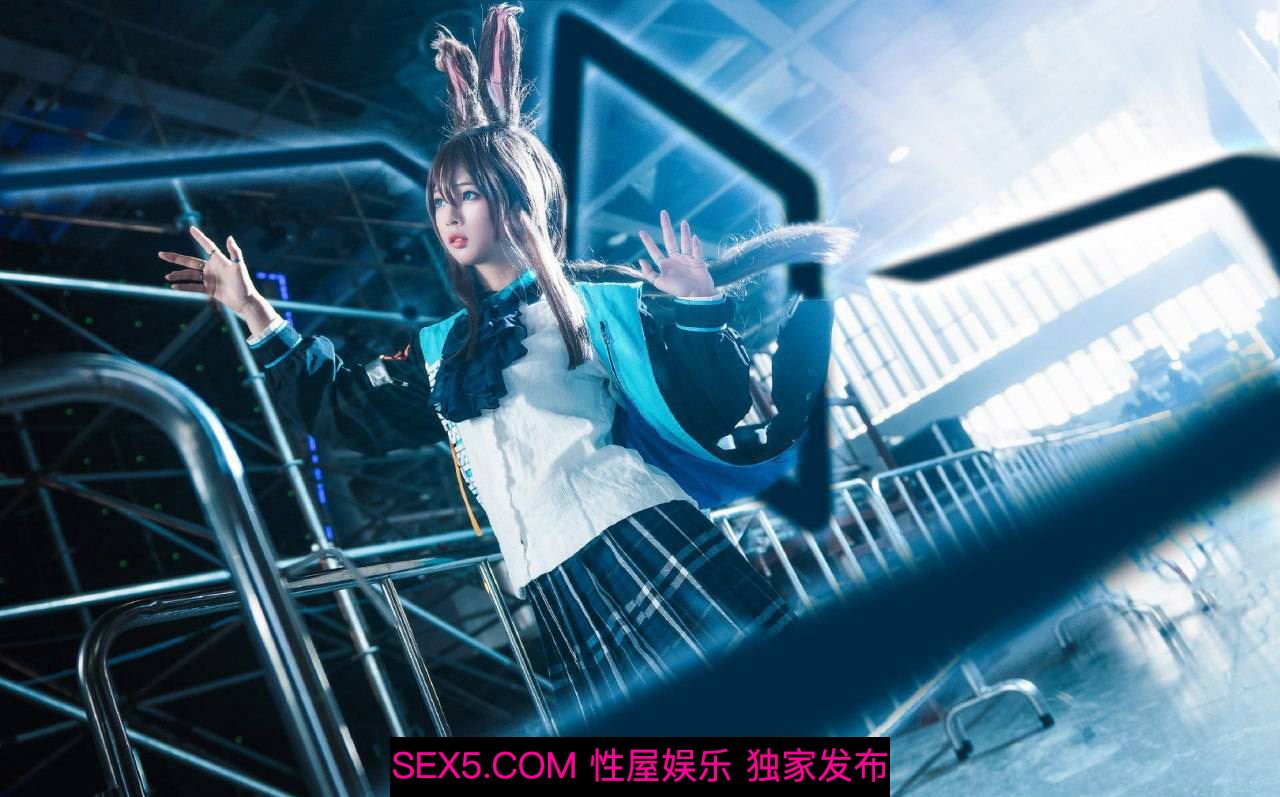 [寫真] 清纯学妹兔性感的女警[21P]