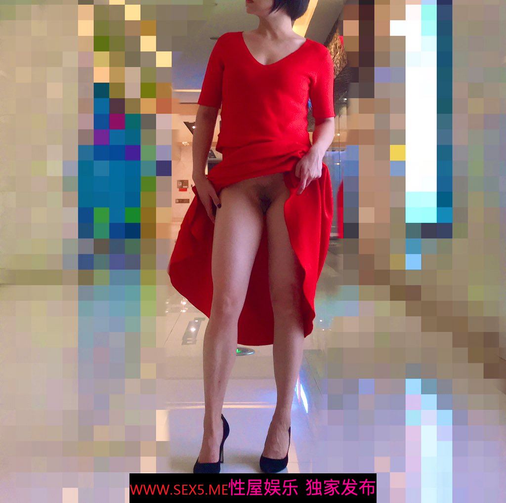 小龙包奶子，身材真好，皮肤细腻光滑白皙 [13P]