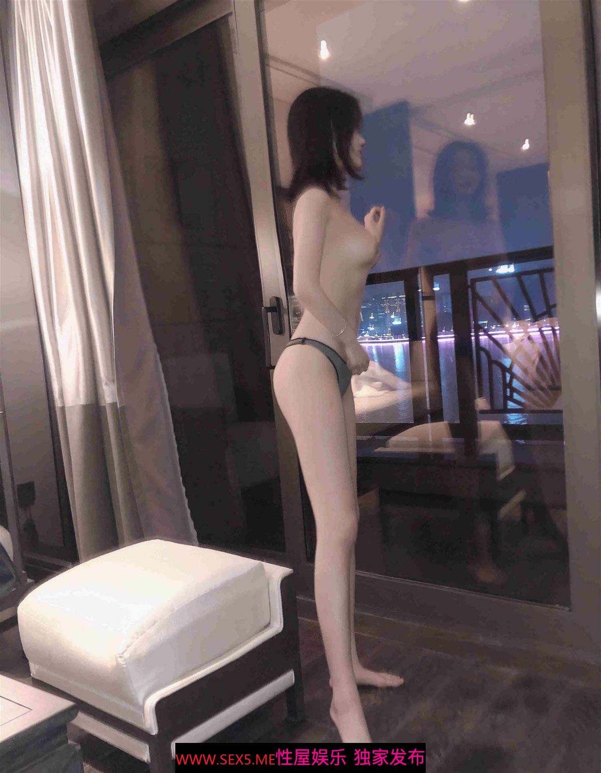 [MP4/4.37GB]极品长腿白虎一线天女神149P+90V 土豪泄漏出 最美的女人配最美的B