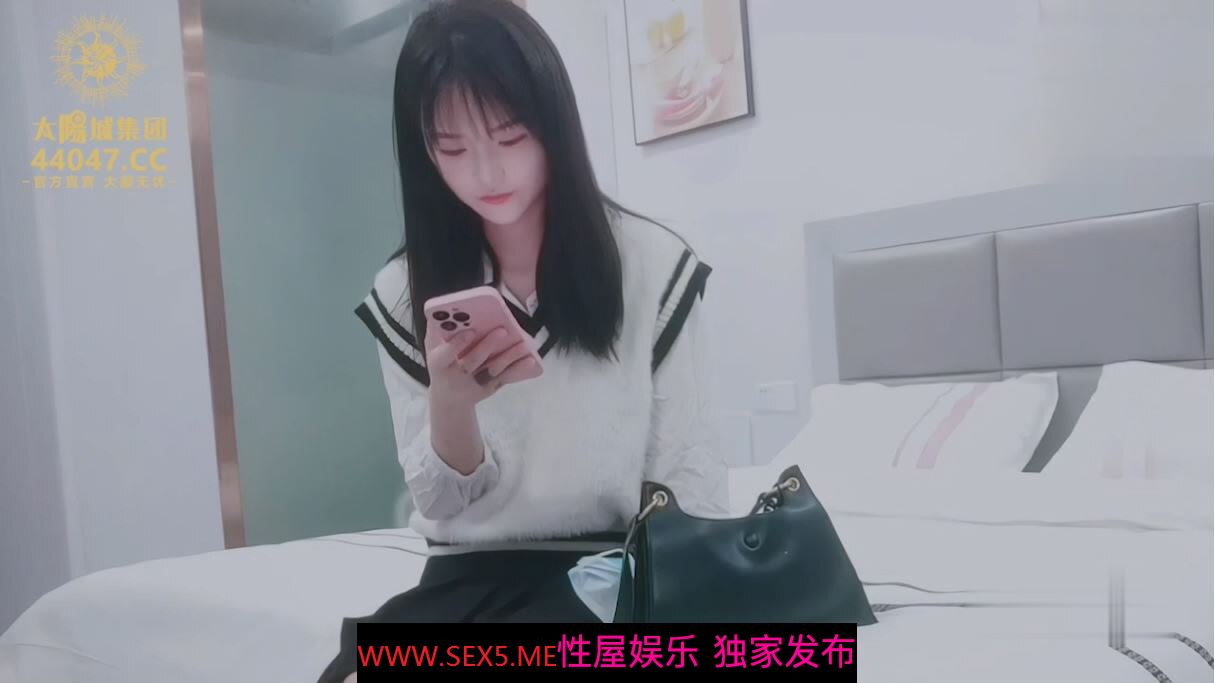 [MP4/216MB] 探花阿柒酒店2000块约炮19岁刚下海的 艺校舞蹈系清纯学妹下面毛还挺多的浓密性感