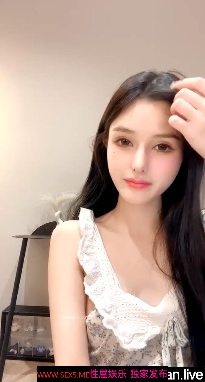 STP28508 脸点同框！【香奈奈】第三弹！又开两场收费~格外饥渴！~！来月经了欲望格外强烈 [MP4]VIP0600