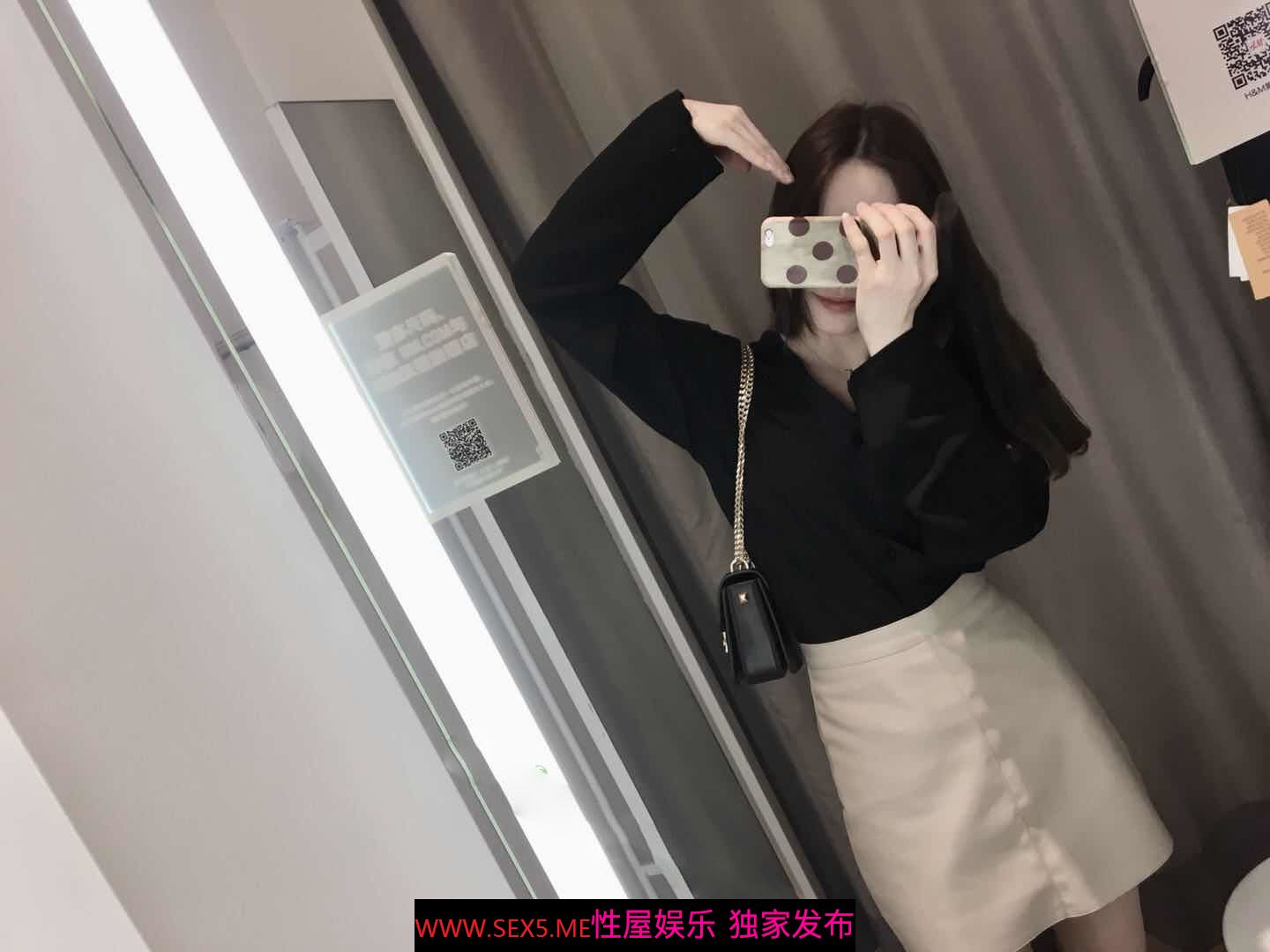 约了一个反差感十足的反差婊[15P]