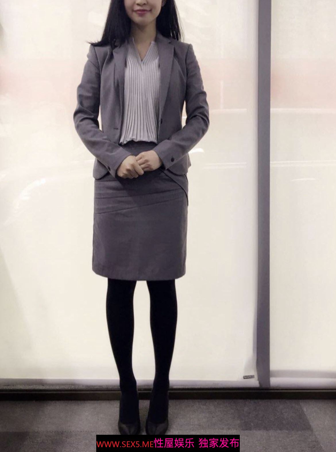 同学的女朋友工装最刺激[11P]