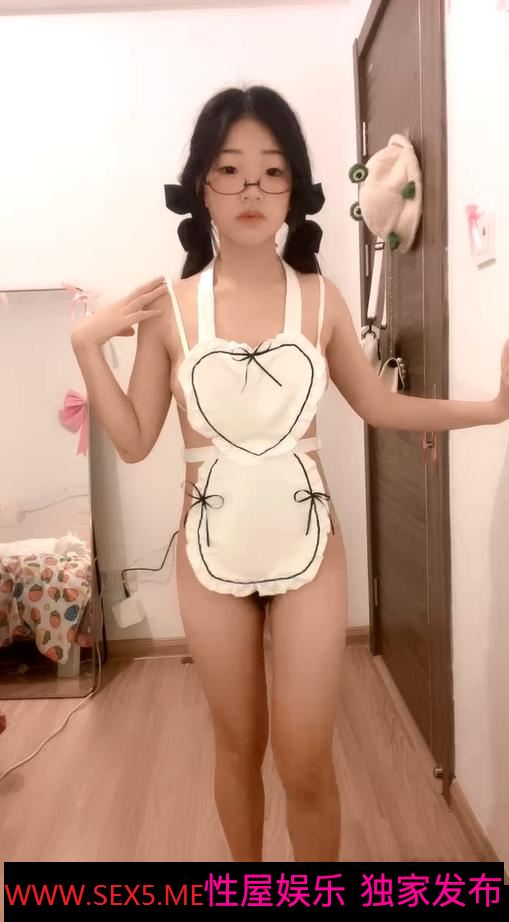 [MP4]STP29722 呆萌甜美嫩妹妹！换上女仆装热舞！浴室洗澡换装诱惑，掰开紧致小穴特写，翘起屁股真不错 VIP0600