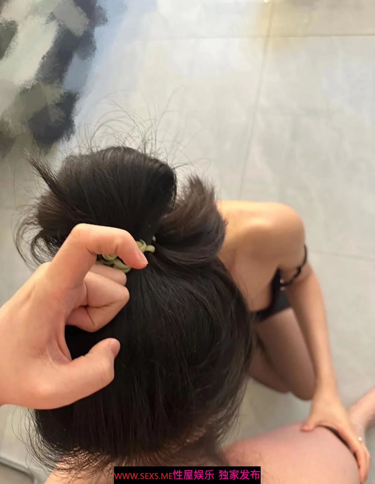 航校在读黑丝长腿大奶模特女友[17P]