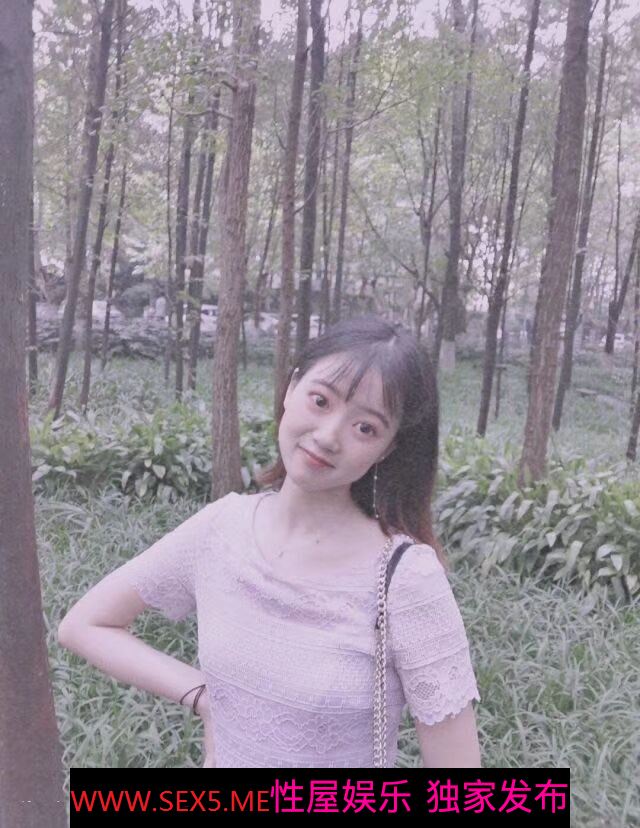 很诱惑的人妻少妇.欲拒还迎让人受不了[17P]