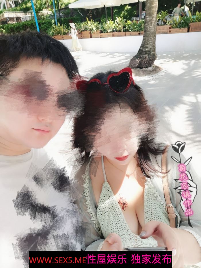 让人心动不已的大奶子母狗三亚露出之旅[30P]