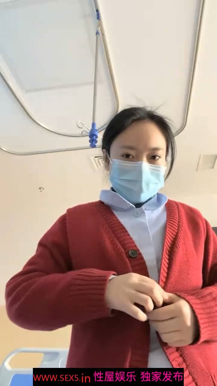 胆子是真大的护士医院展示身材[11P]