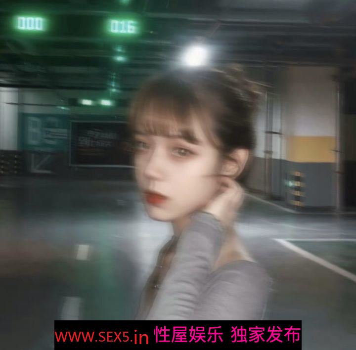 [MP4/911MB] 【每日系列】❤网红名媛❤长发及腰蜜桃臀 身材一级棒的女神名媛 不想被当成公主 只想做母狗 想让主人高兴46P36V
