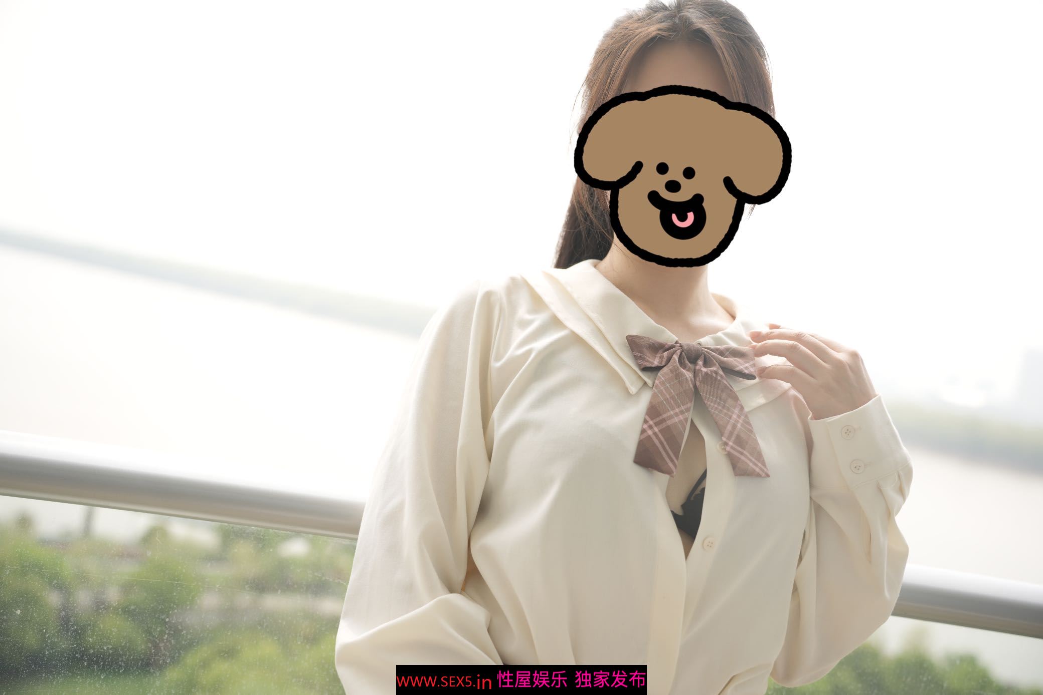 [原创][小猫静静]母狗静静第三贴，最后有手写认证，没想到与主人和榴友的第一次线下3p竟然来的这么快，从清纯JK到骚母狗的你想看的都有[45P]