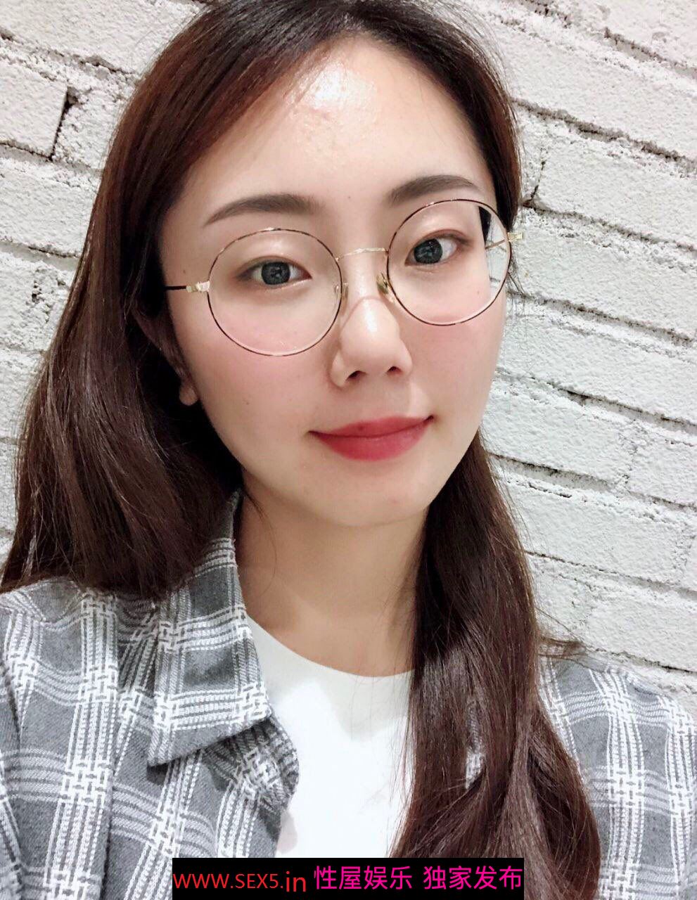 让人心动的良家眼睛骚婊[18P]
