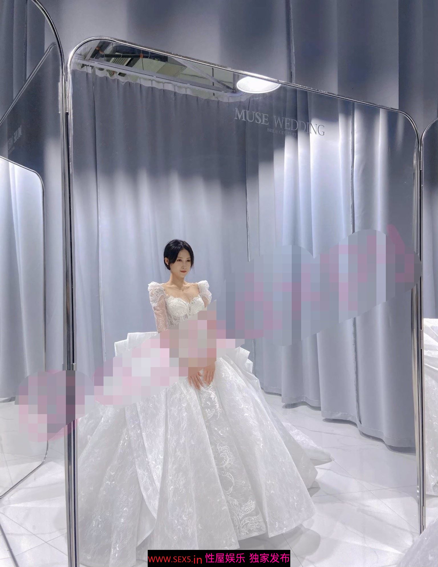 【华丽婚纱❤️淫靡新娘】主人的专属萝莉玩物 华丽婚纱淫靡新娘 结婚洞房花烛夜前穿婚纱卖力伺候主人,直接内射