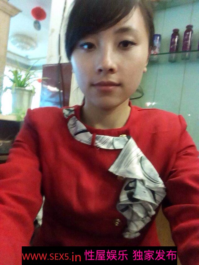 电力局上班的气质良家美少妇温柔又漂亮,口活很好[22P]
