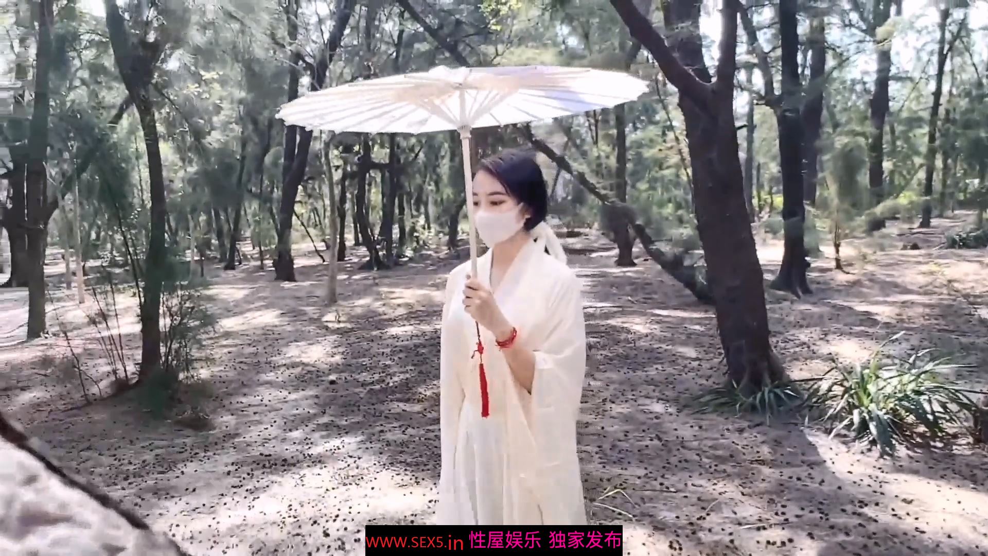 ❤️清纯校花❤️极品清纯校花汉服 唯美清纯小仙女 坚挺白嫩美乳 超级粉嫩小蝴蝶无套爆肏虚脱 剧烈反差[MP4/615MB]